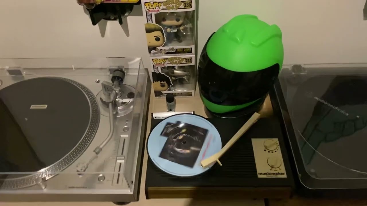 1978 Toy record player Mettoy Musicmaker
