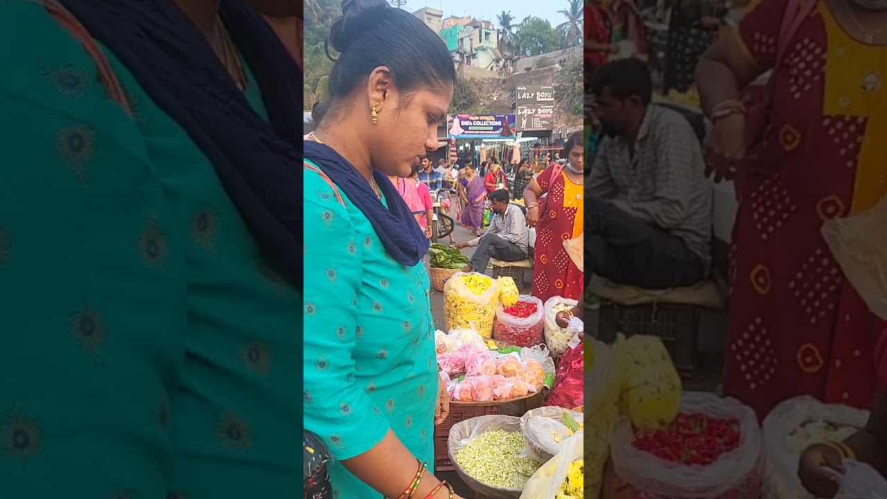 Purna Market vizag #flowers #market #minivlog #youtube #shorts #naagopooja