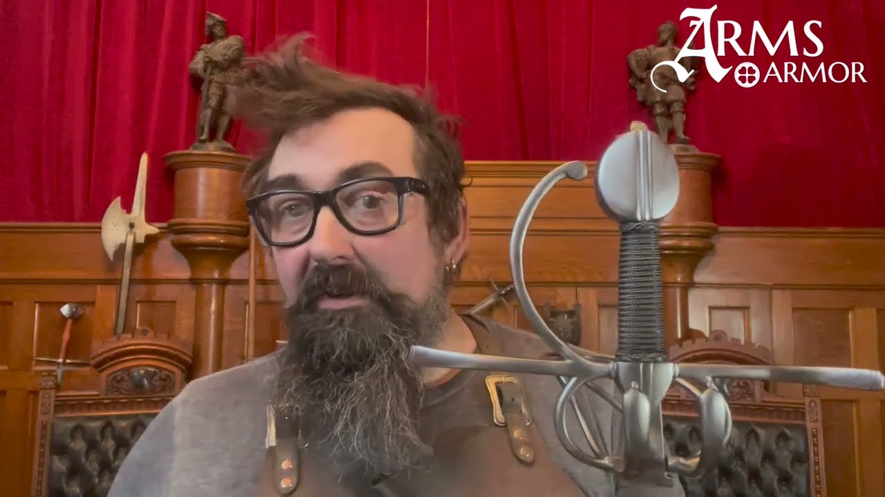 A close look at a custom sidesword/rapier