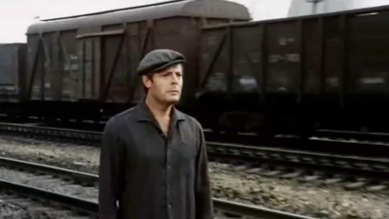 Nicola Di Bari - Il treno va