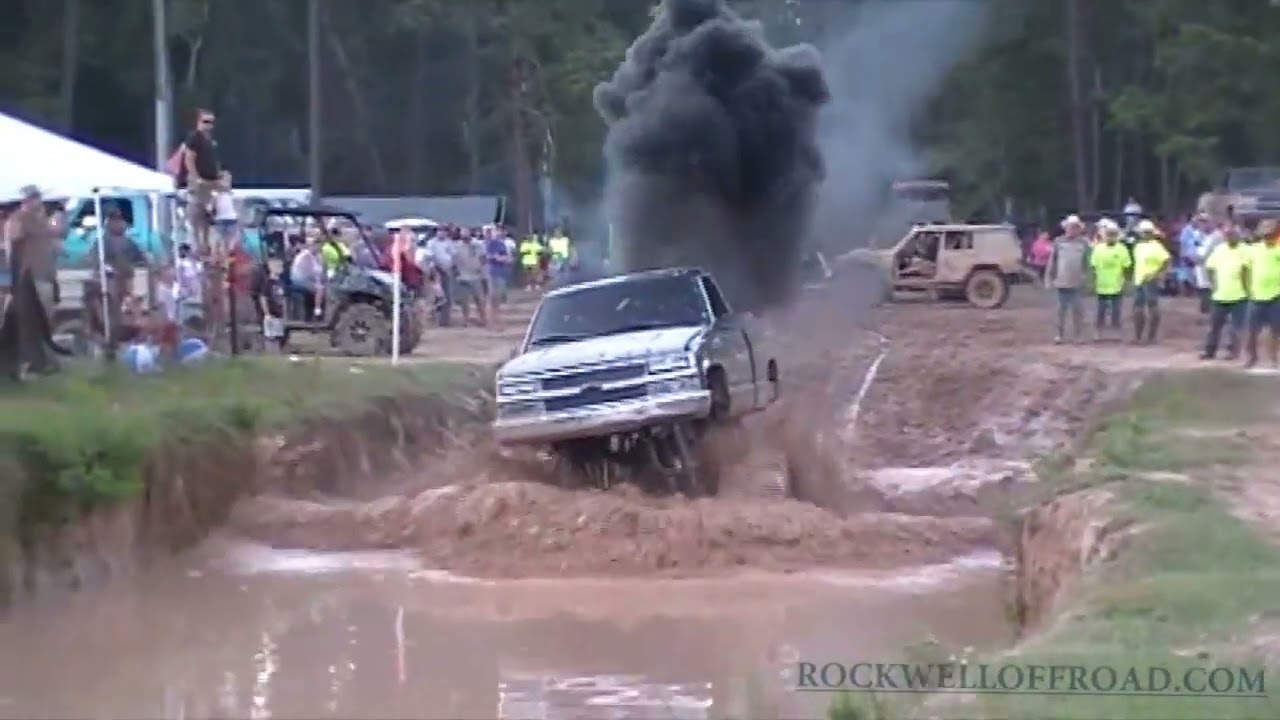 FOOLISH MONEY AT THE MUD BOGS!!!!!