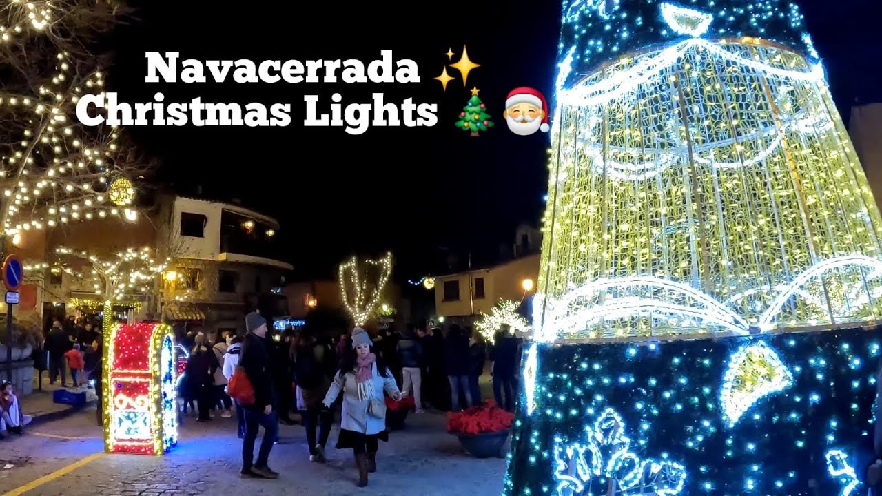 [4k]🇪🇸 Navacerrada  Shines at Christmas: A Stroll Through Its Plaza and Nativity Scene