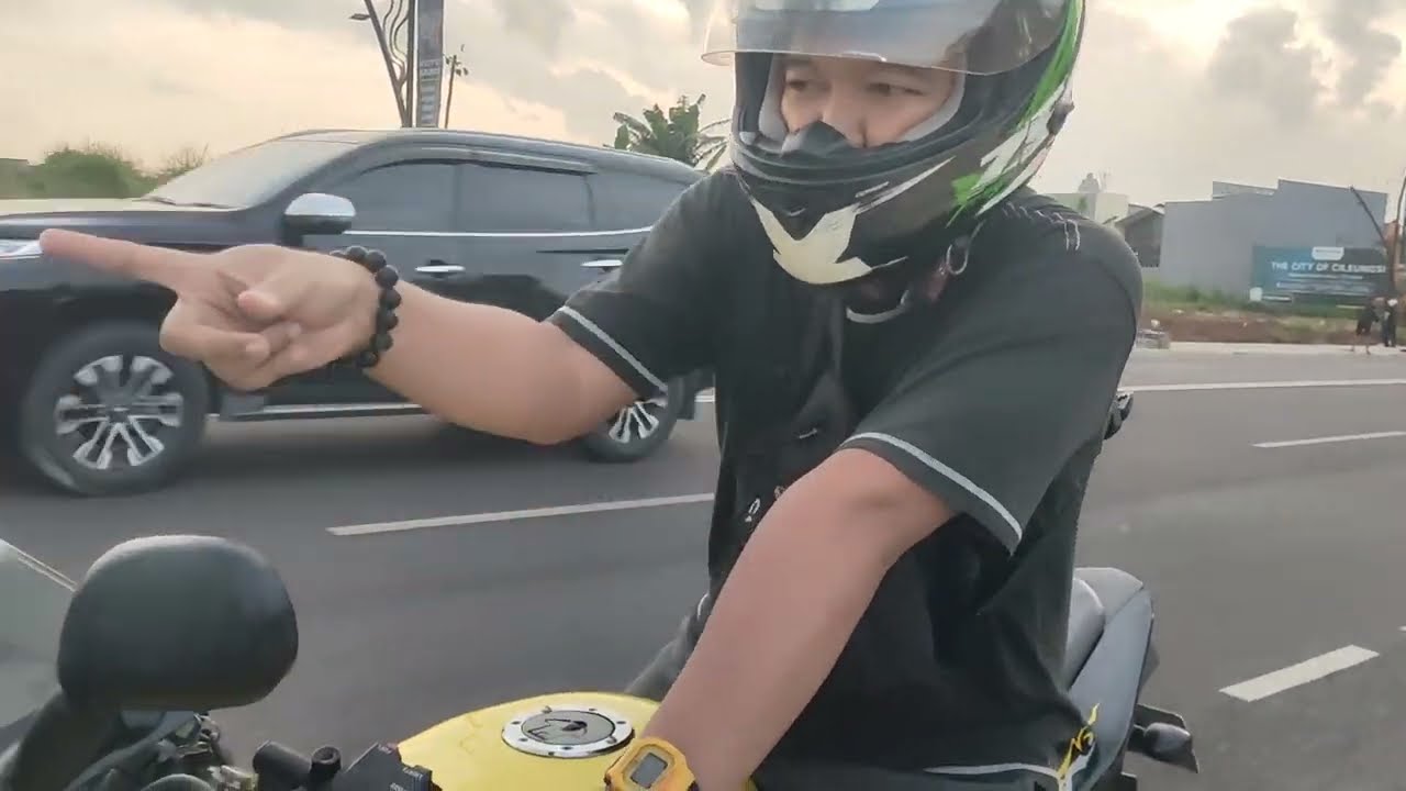Kawanan Ninja Di Kejar Patroli Nyore With ZX25RR ABS & ninja RR Kuning Langka 