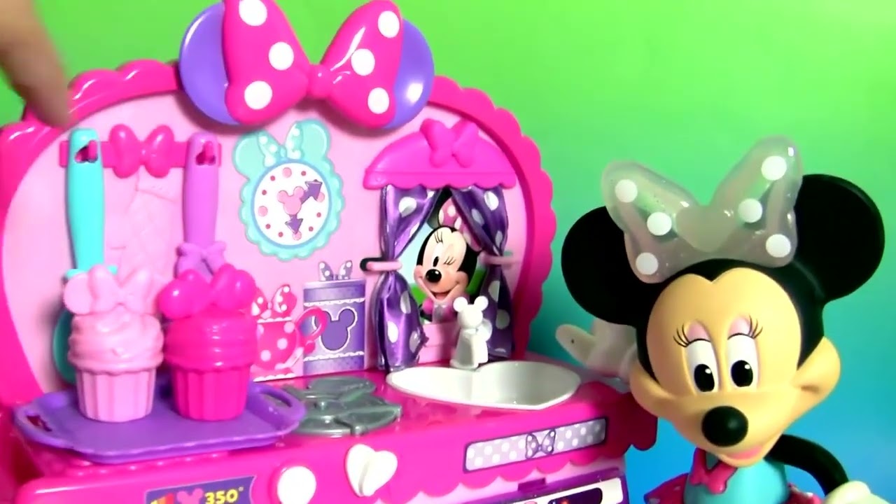 Play Doh Minnies BowTique Bowtastic - La Boutique de Minnie Cuisine   Cocina Los Cuentos de Minnie