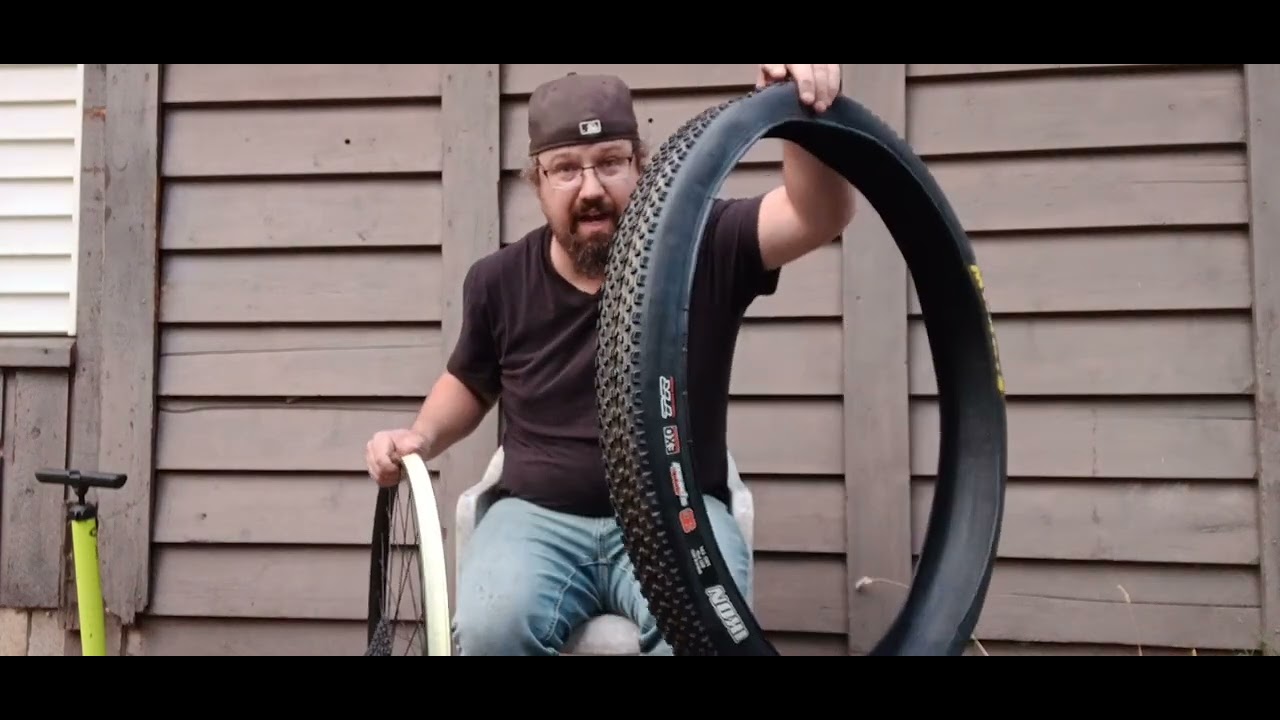 How To Remove and Install Bicycle Tire With Tubes