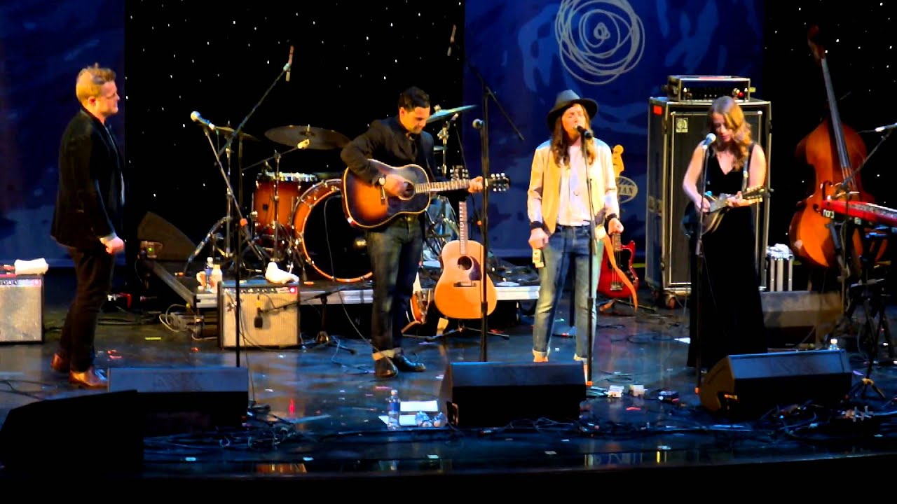 The Lone Bellow + Brandi Carlile (Cayamo 2015)