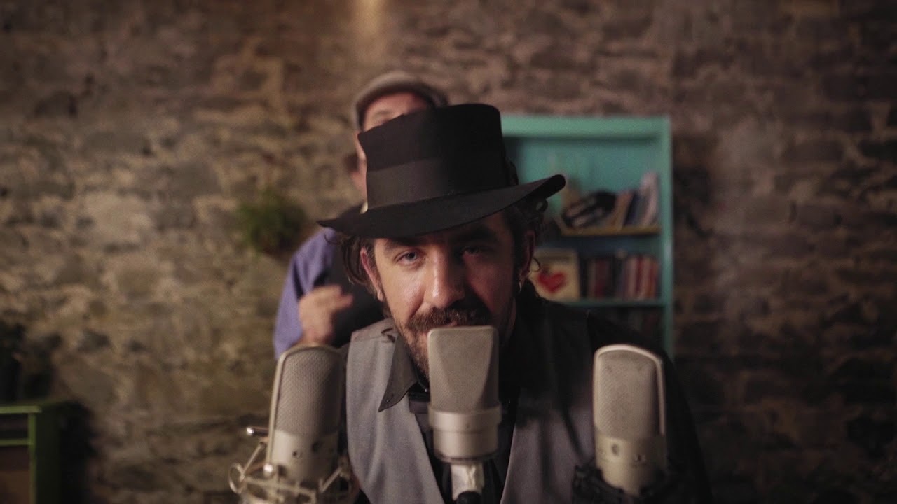 Por Siempre (el Cuarteto del Amor) - Los abrazos son instantes decisivos - Ep. XII