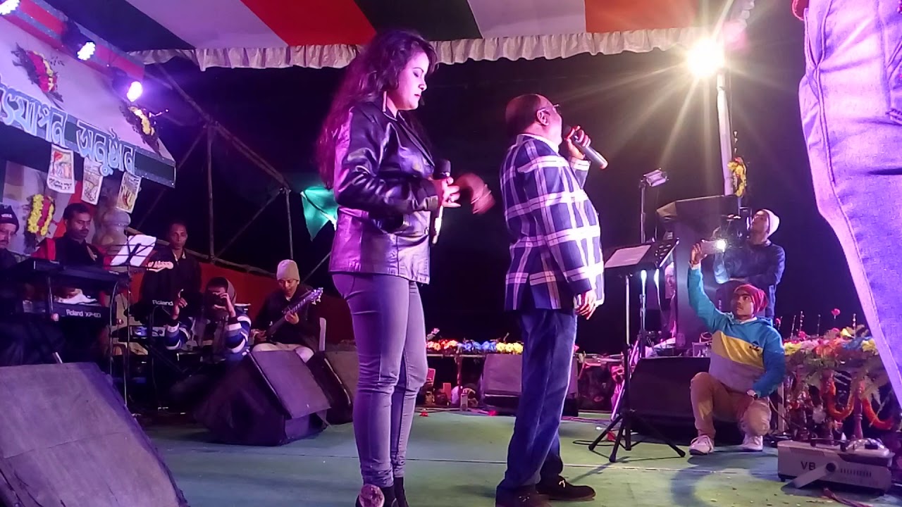 Wave Orchestra Musical Events Presentzzz...........Mohd.Aziz Live.(Pyar Hamara Amar)