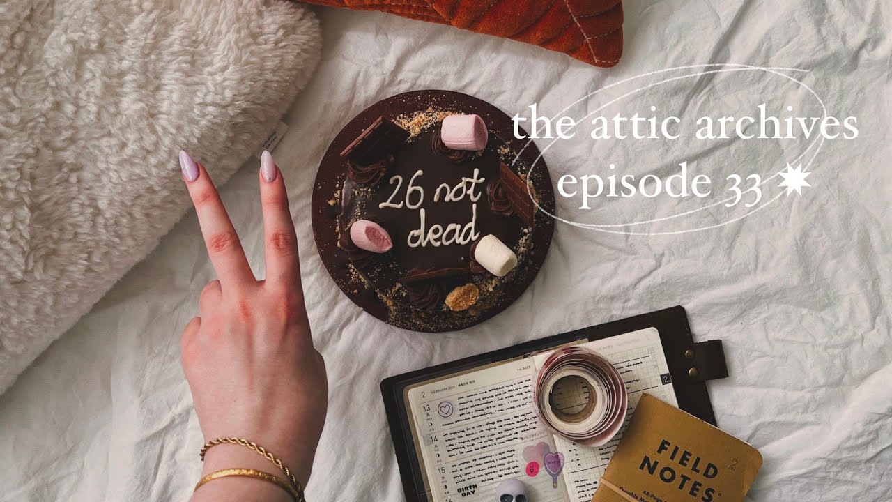 the attic archives | ep. 33 ✸ walking, drawing, birthday bagels 🎈