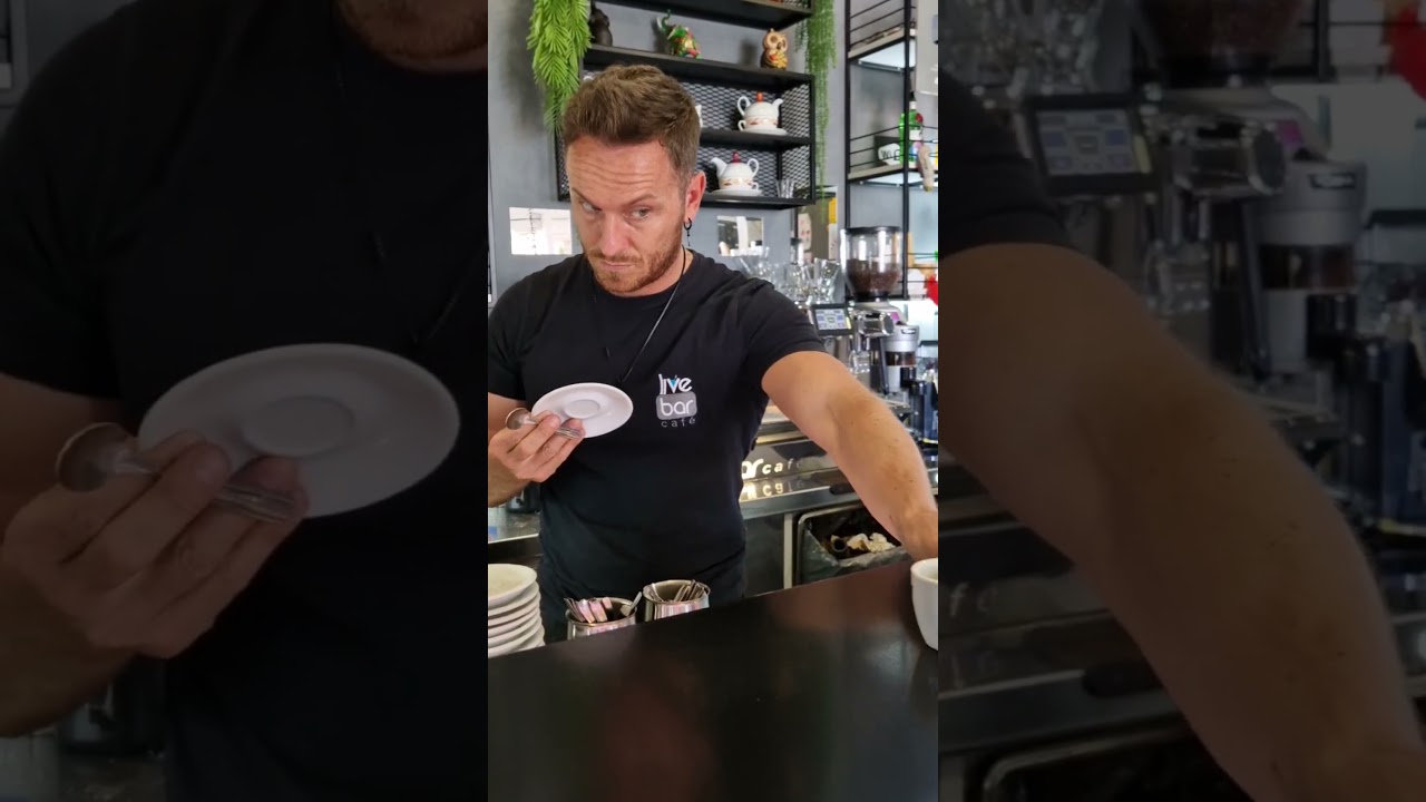 PRIMA E DOPO 🫣🫣 #viral #bar #coffee