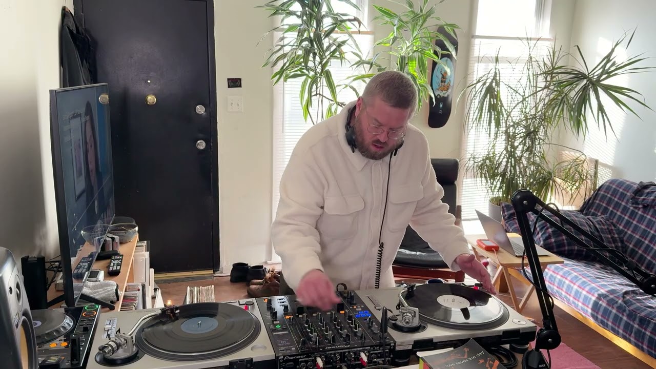 Living Rooms Sessions - Techno, Hard House, Electro 