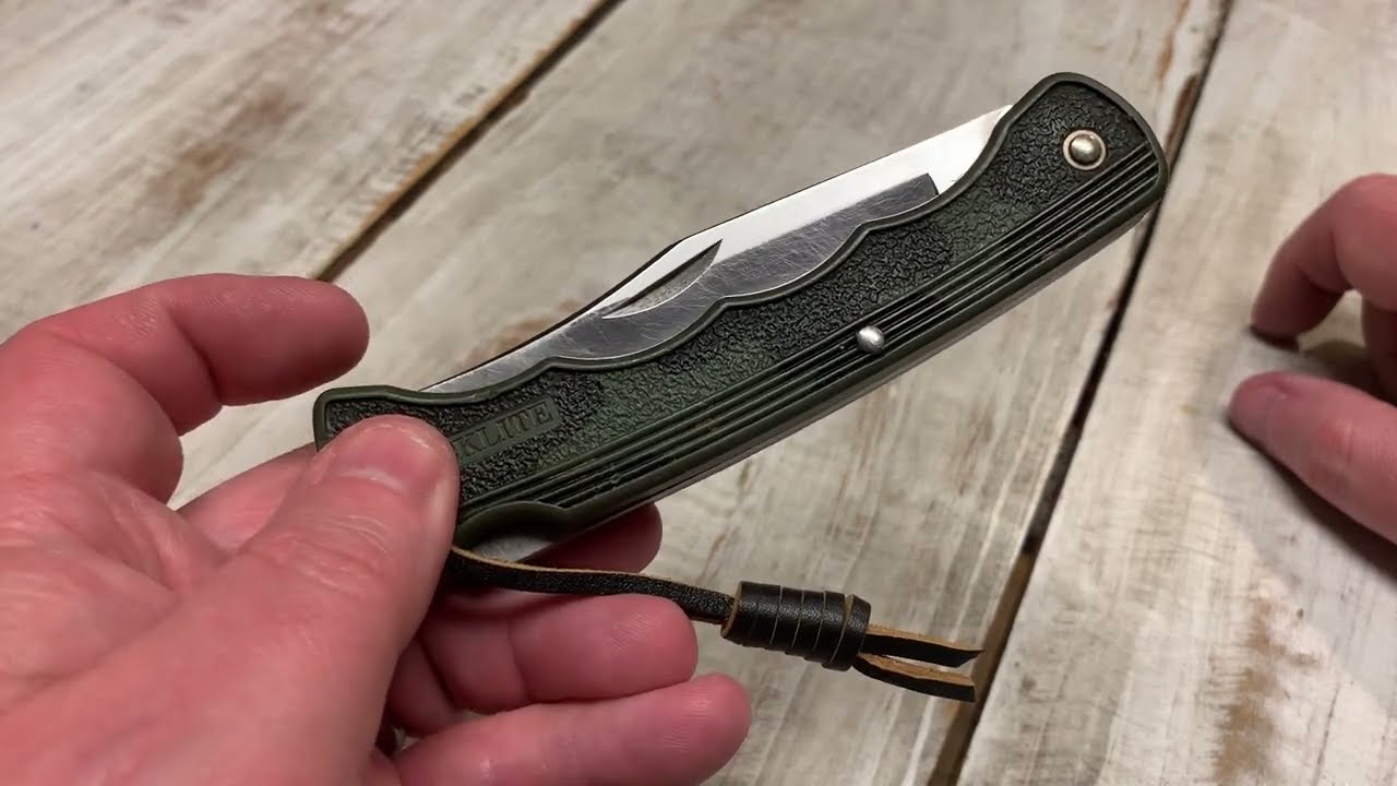 Buck USA 426 Bucklite Camo lock blade hunter folding pocket knife with finger grooves
