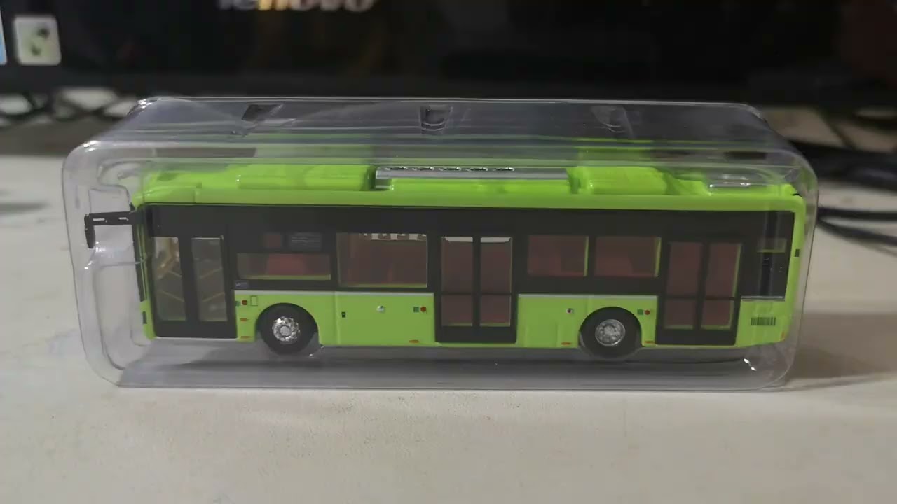 (MOST VIEWS) Masterpiece collectible Zhongstong N12 Bus Svc 358T go ahead
