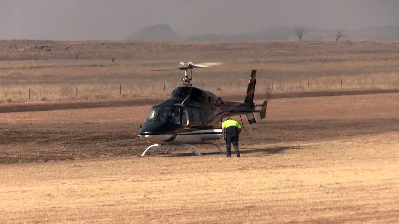 Bethlehem Airshow 8/2015 -Bell 222 helicopter