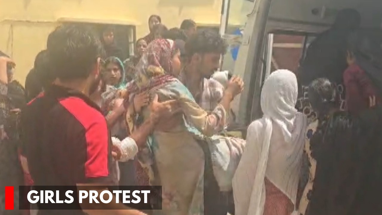 Doda: Girls Allege Harassment, Inadequate Facilities At Gujjar, Bakarwal Hostel; Stage Protest
