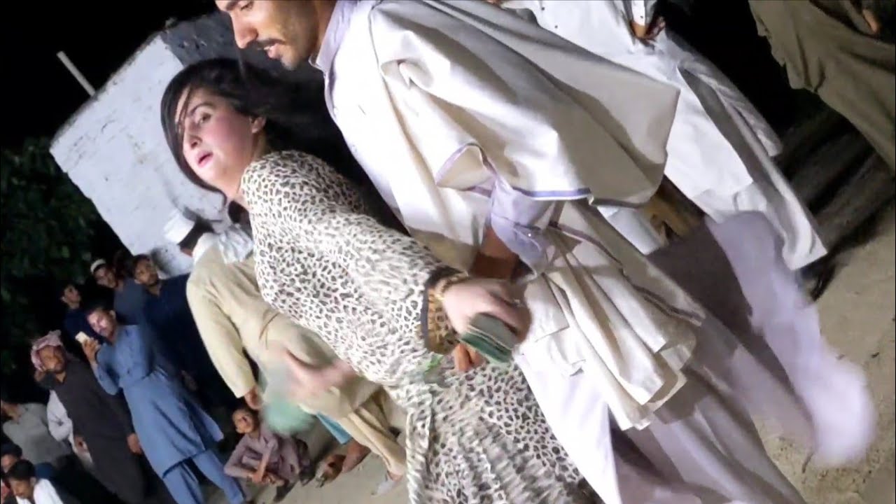 Kinza Pathani New Dance Swabi | pera pera song 2023