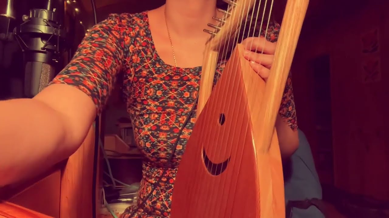 Lyre Sample - Y si volarías