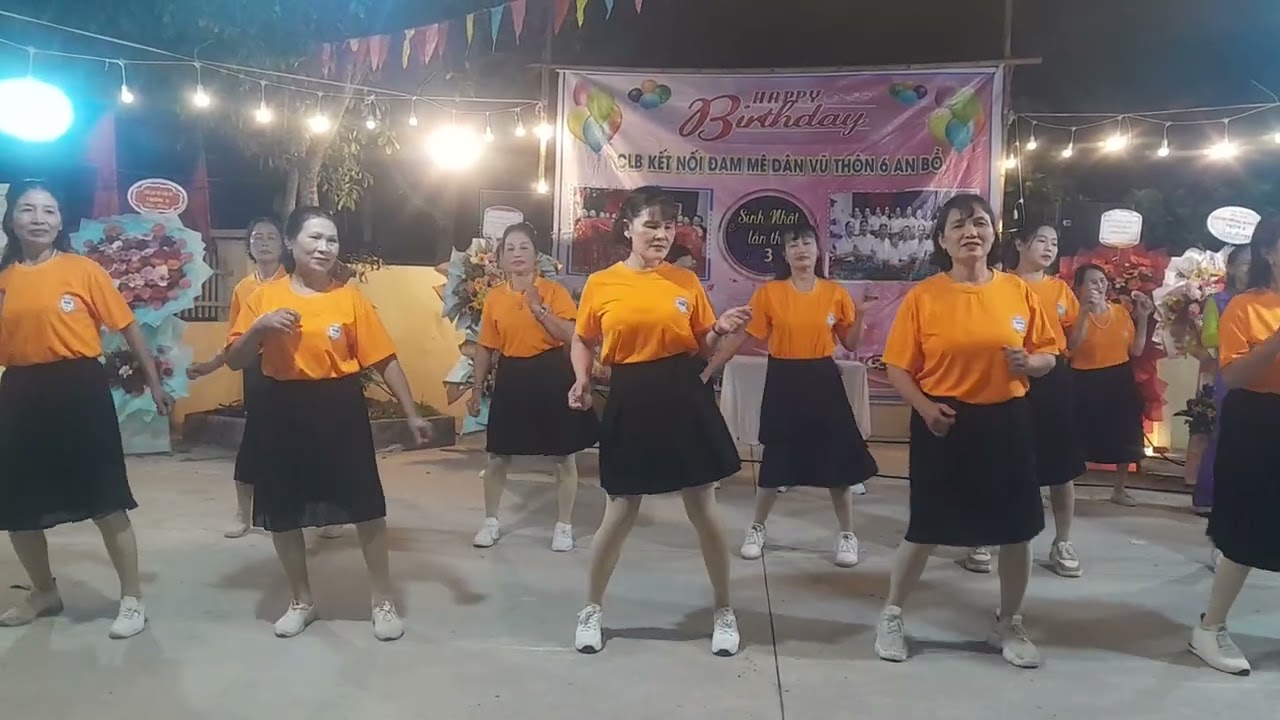 Dân vũ: Gotta cha cha, sinh nhật thôn 6, An Bồ