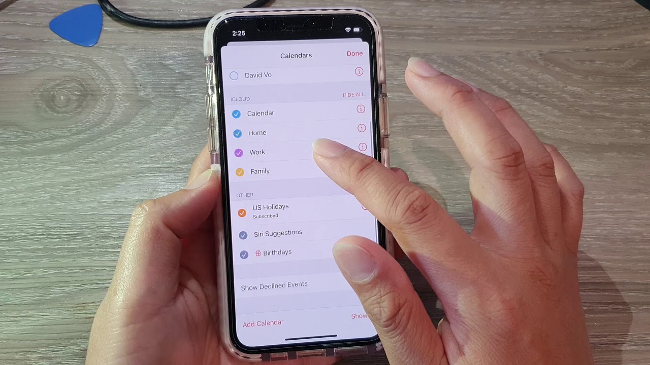 iPhone 11: How to View Multiple Calendars At Once