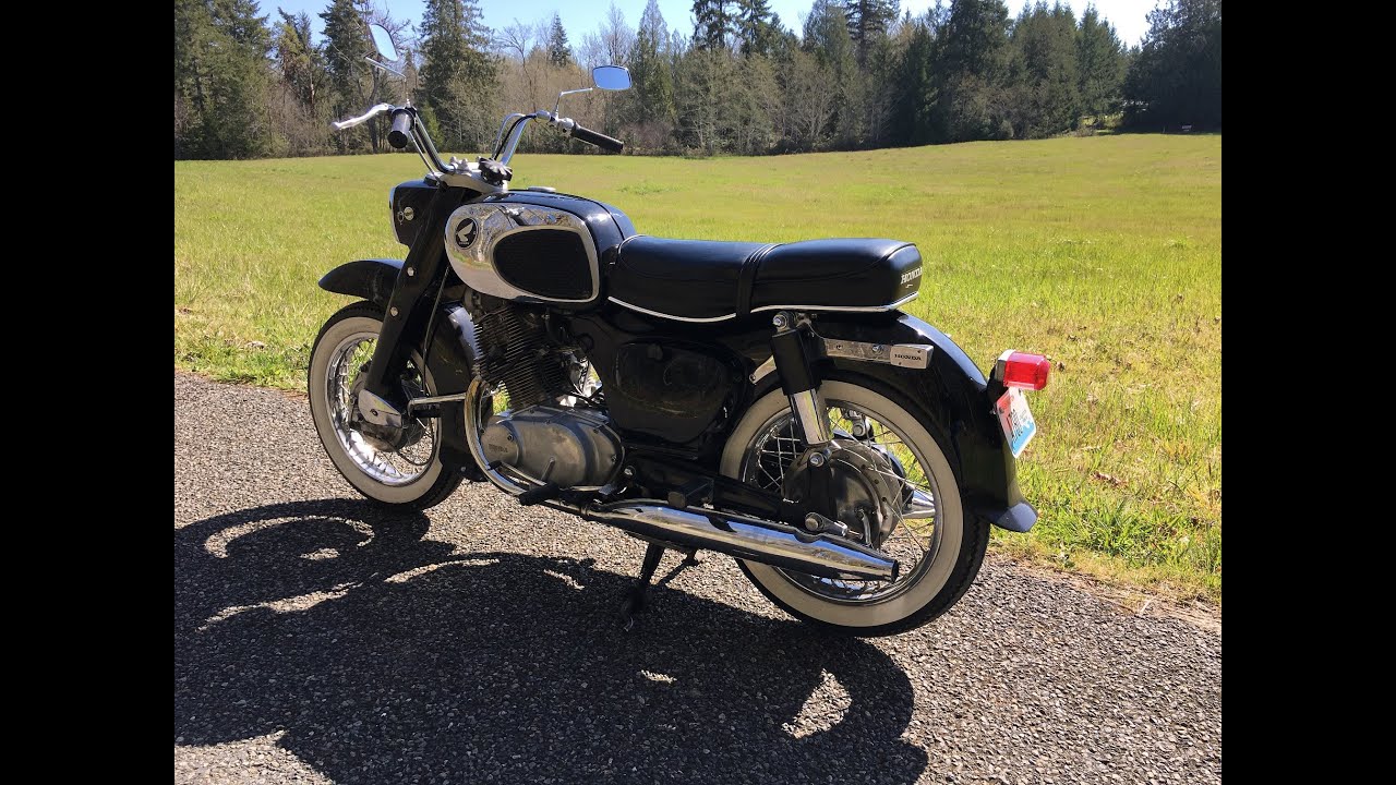 Reupholstering an original 1965 Honda Dream Seat