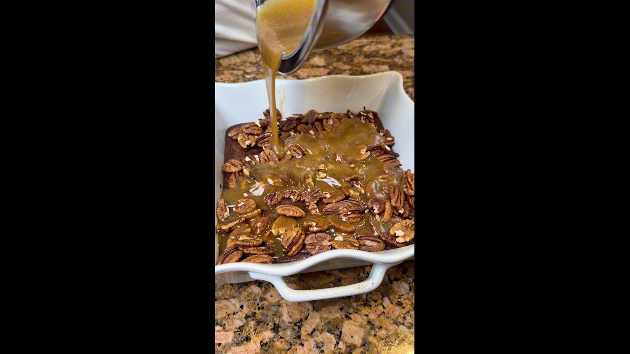 Dolly's Pecan Pie Brownies!