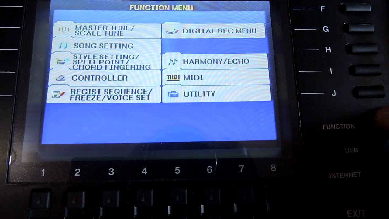 como formatar o pendrive no teclado yamaha psr s 900  910   700  710