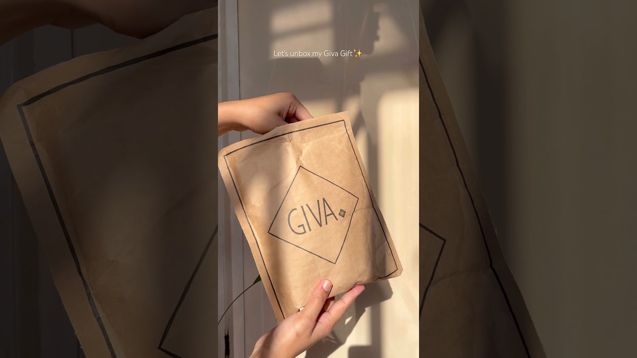 Let’s unbox my Giva gift✨ 