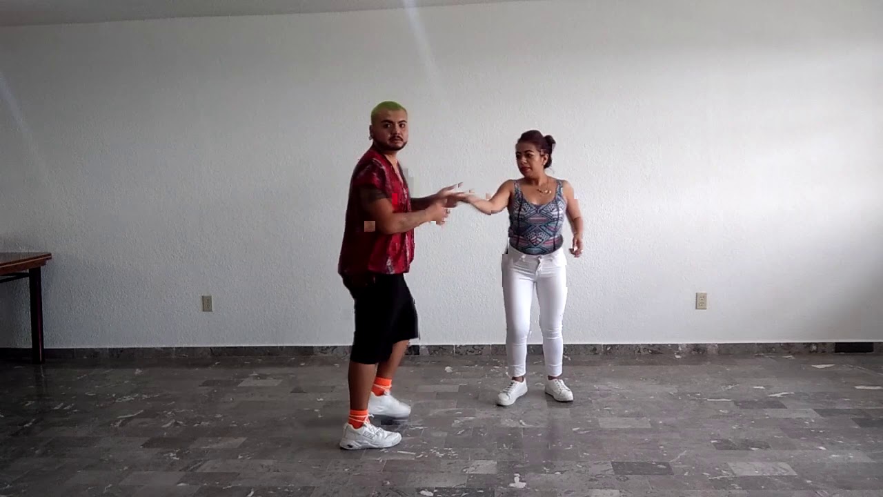 Vuelta en cumbia/aprende a bailar cumbia con vueltas fácilmente l Koco Kahlo