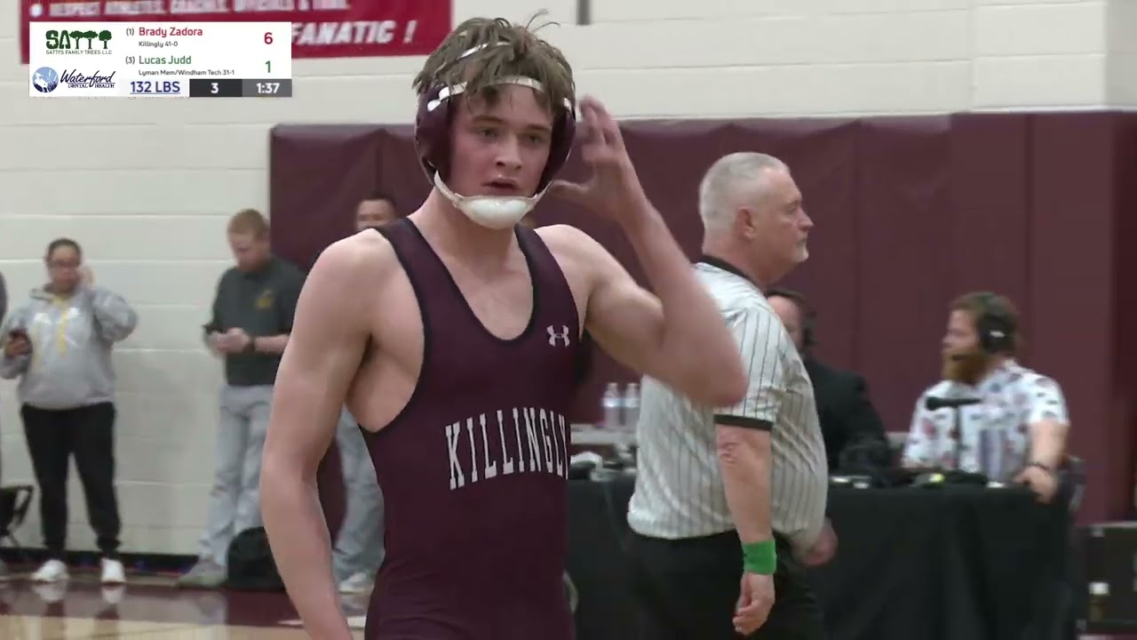 Zadora over Judd in ECC 132-pound wrestling final