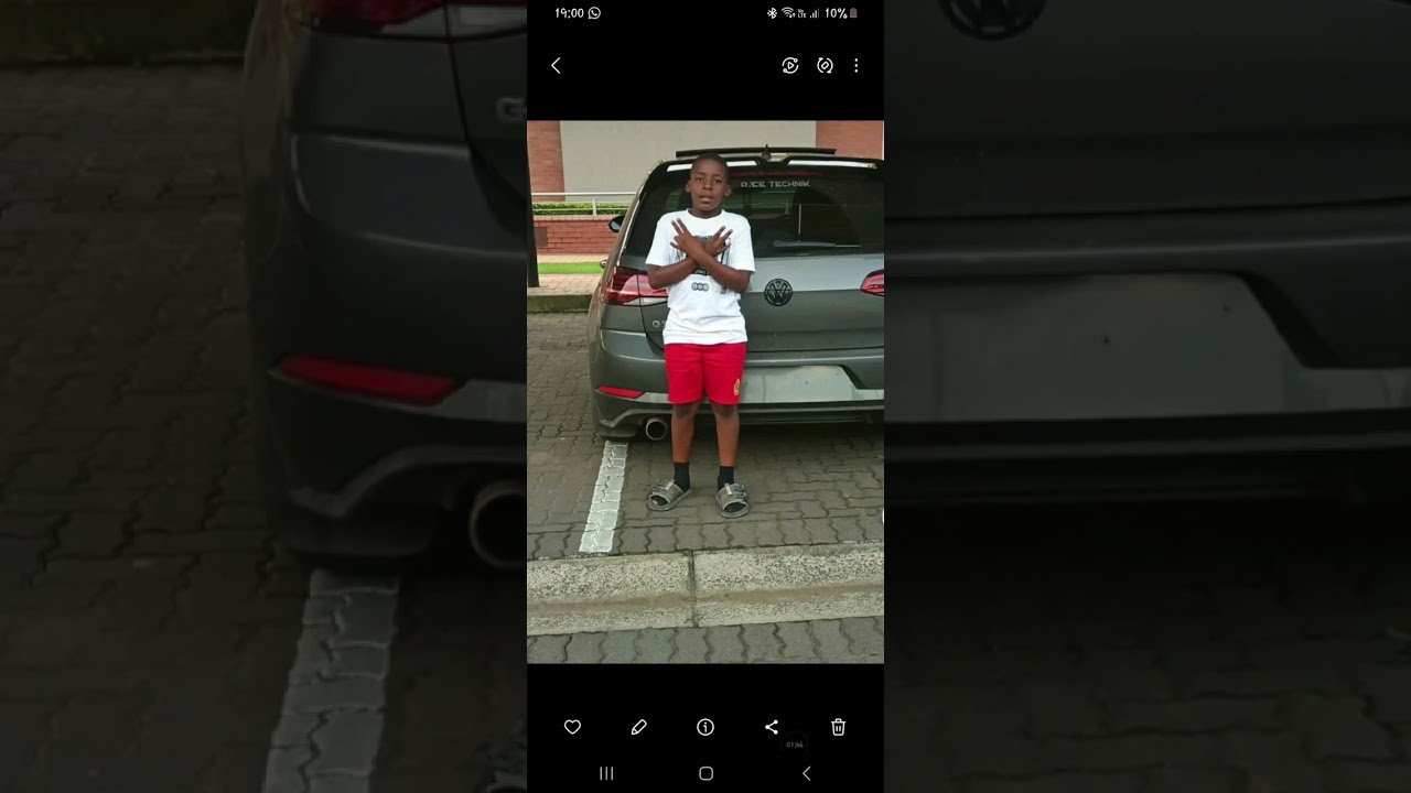 Mr Party ( Feat. Young_Mellow2.0 rsa) & Sia_thebee X Beekay da djy