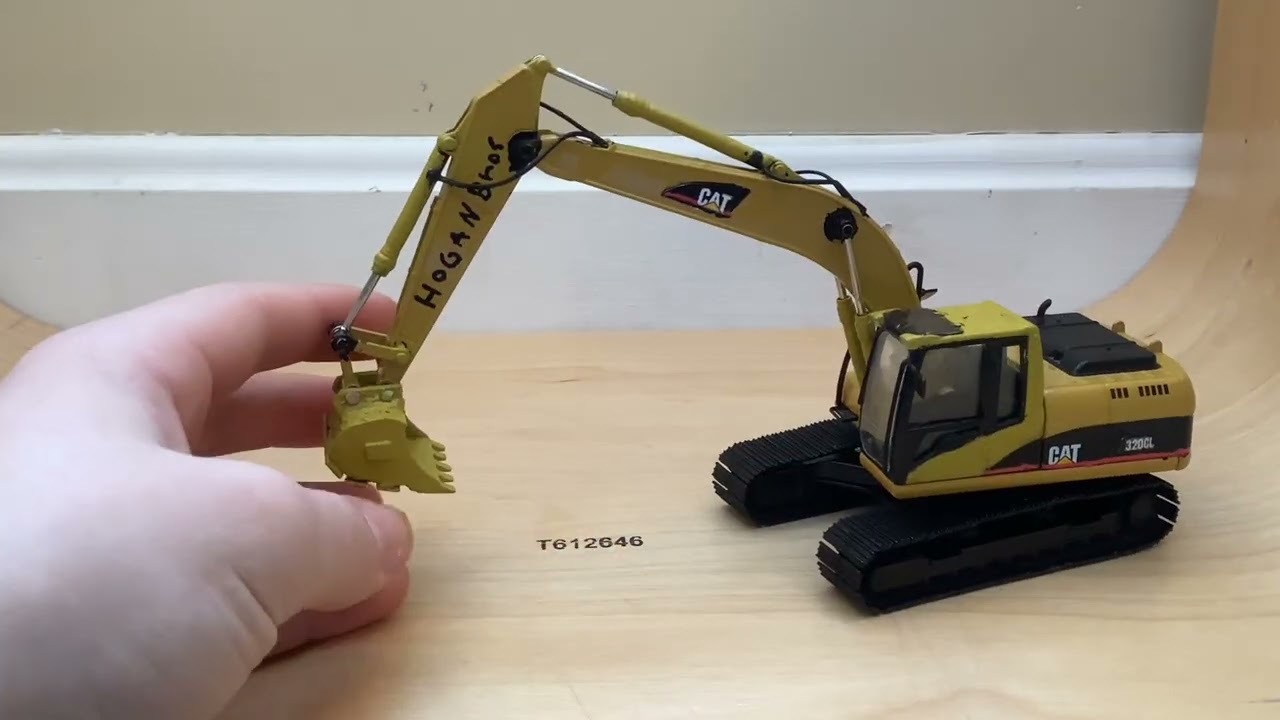 Custom Cat 320cl review 