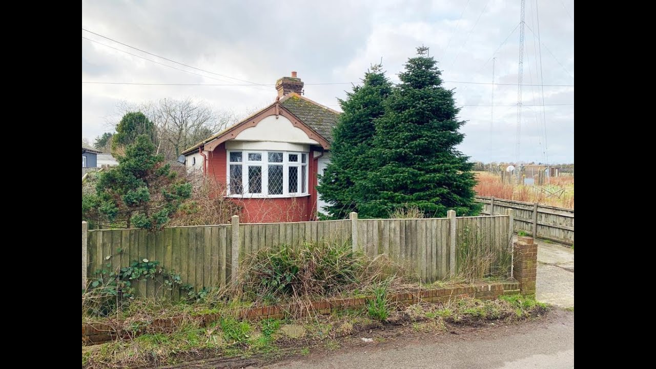 Ad Astra, Winehouse Lane, Capel-le-Ferne, Folkestone, Kent - February Online Auction