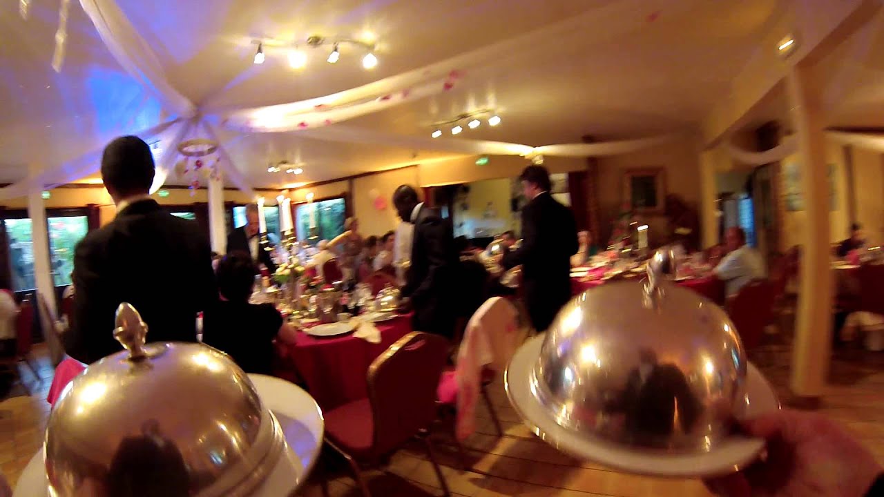 janiaud traiteur service a la cloche du plat chaud