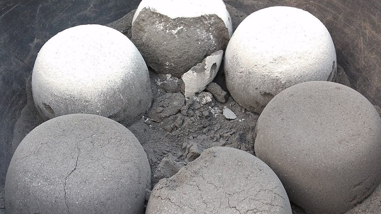 ASMR: Very soft dusty🤤🌪 Charcoal Sand 💣💣💣blocks dry smashing 😍|| very satisfying ASMR🤤