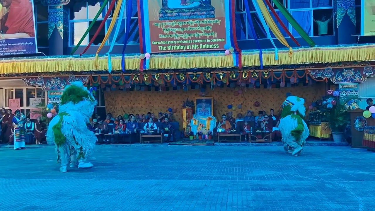 Tibetan Snow Lion Dance 🦁.  