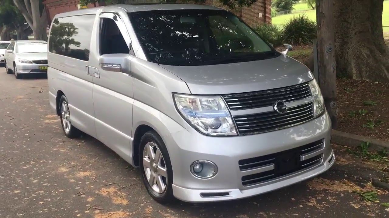 Nissan E51 Elgrand 2.5 litre V6 Highway Star Black Leather Edition For Sale @ Edward Lees