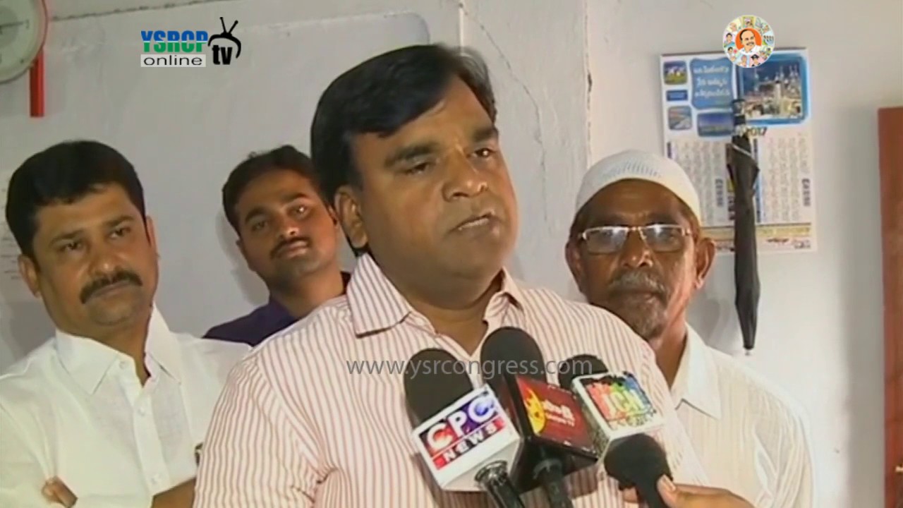 YSR Kadapa Corporators Re-Joins YSRCP IN presence of MLA Amzath Basha & YS Vivekananda Reddy