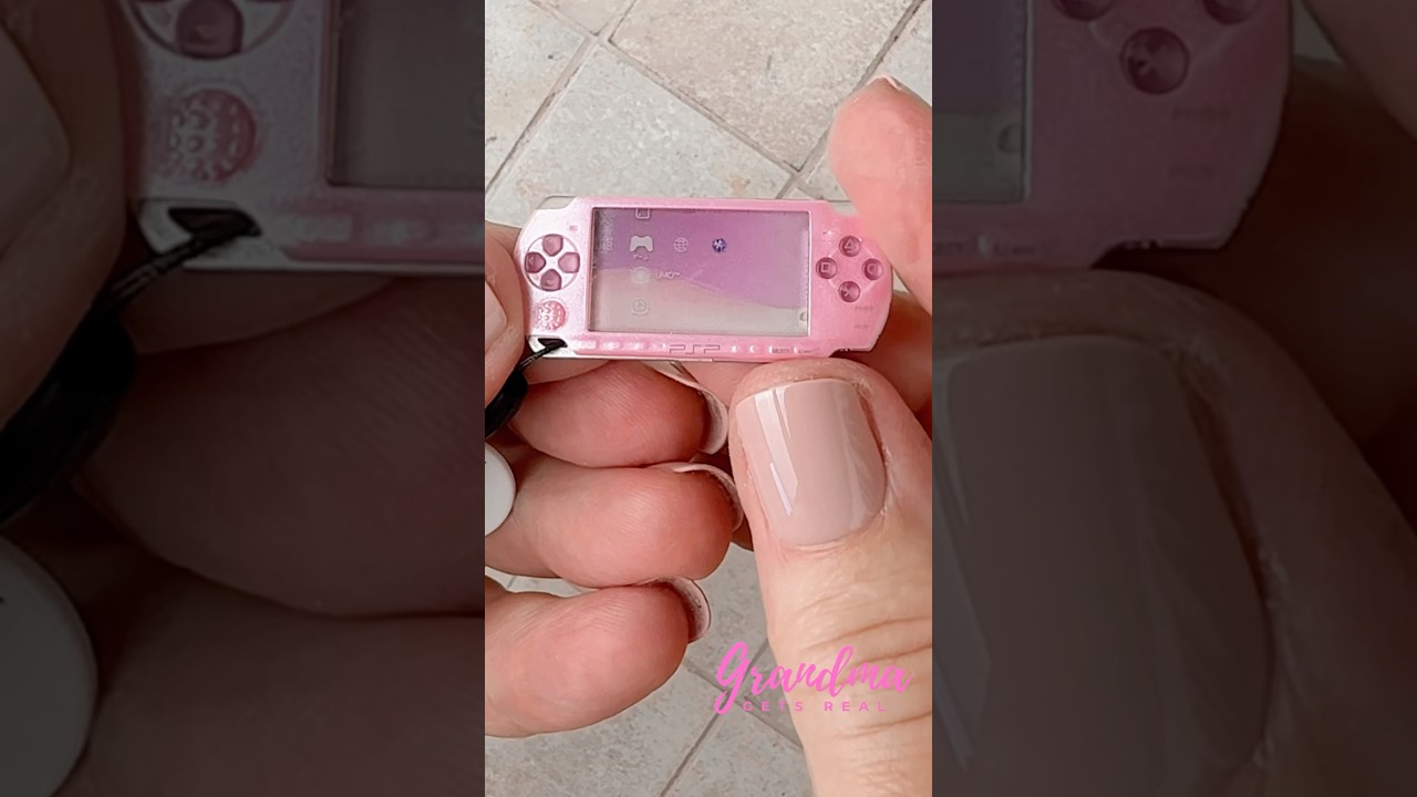 Unboxing the Tiniest Pink PSP-3000! 🎮✨ Retro Gaming Miniature Magic
