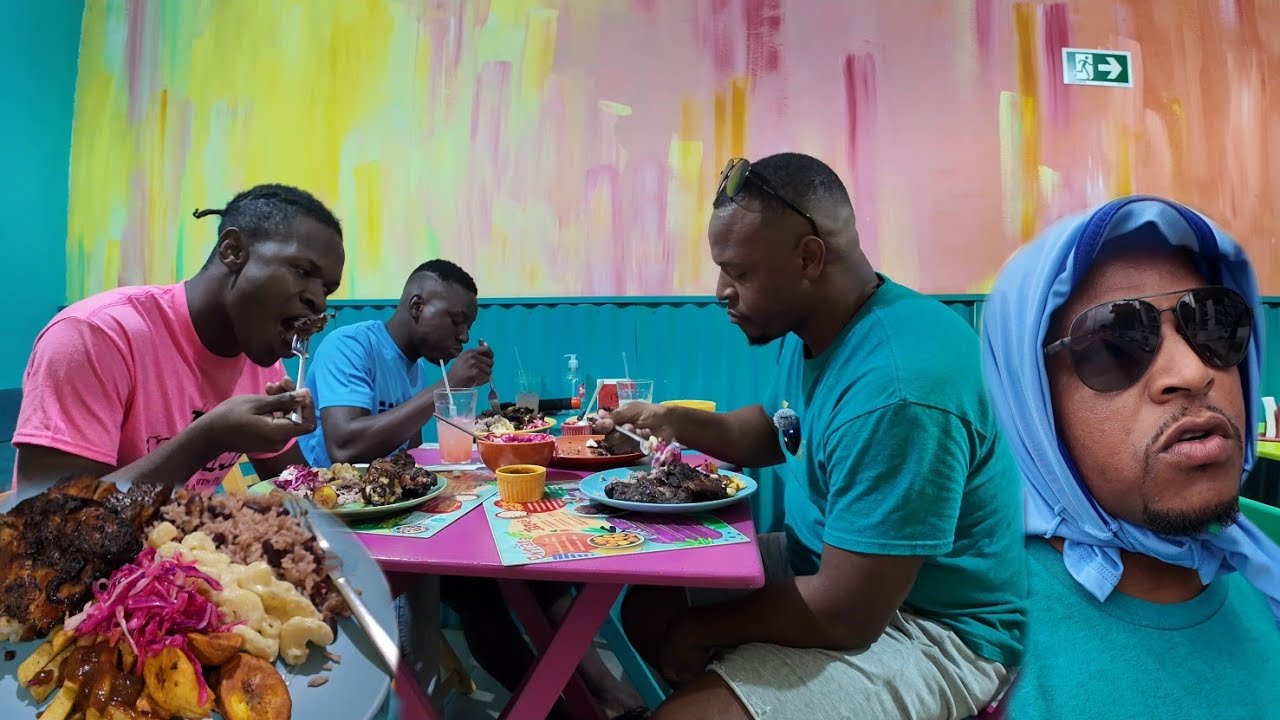 We found the only Jamaican restaurant in all of Brazil | we had to walk for hours to get there 🇧🇷