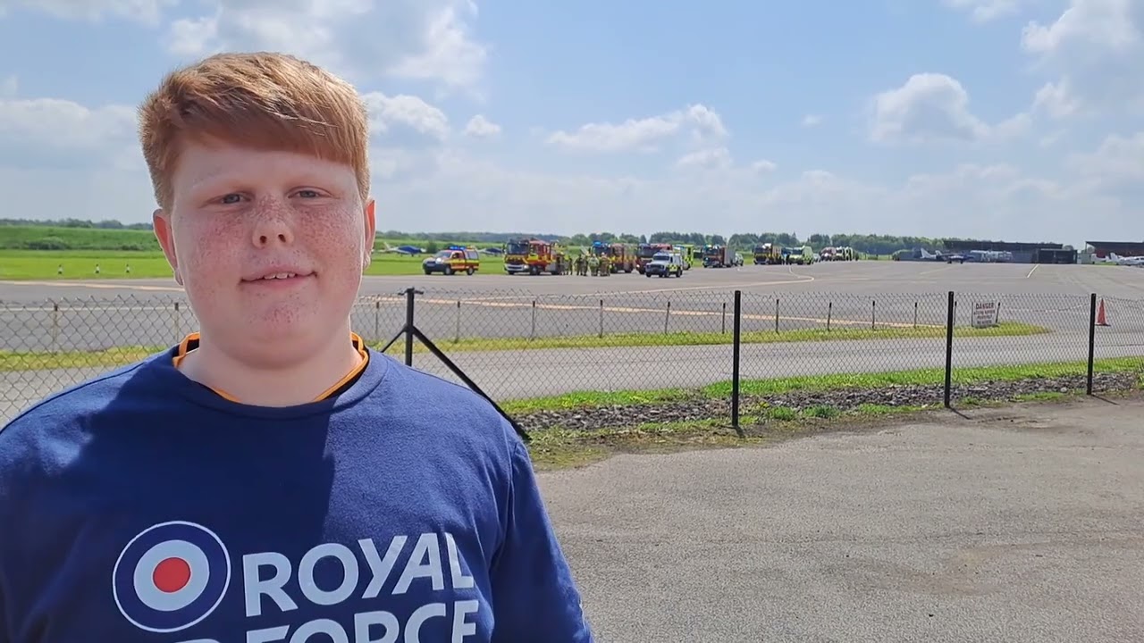 Emergency landing at Thruxton Airfield