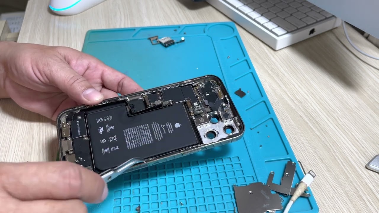 Thay vỏ iPhone 12 Promax - máy Mỹ