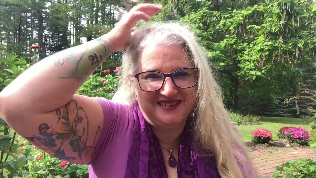 Tapping into Autumn: Using EFT to Release Summer & Head Into Fall