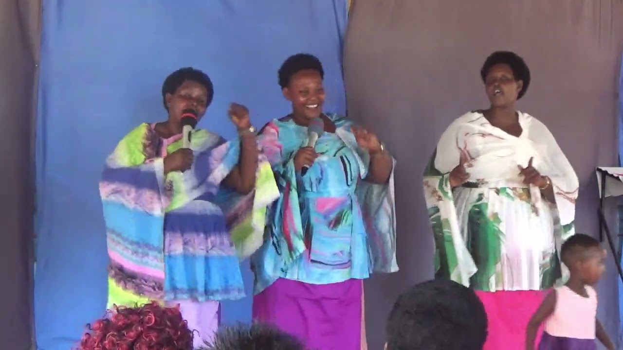 CHOIR  EKITANGALA