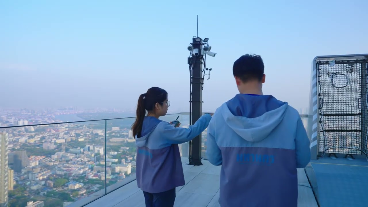 🎥 Wondering what to expect at Mahanakhon Bangkok I-Tilt?