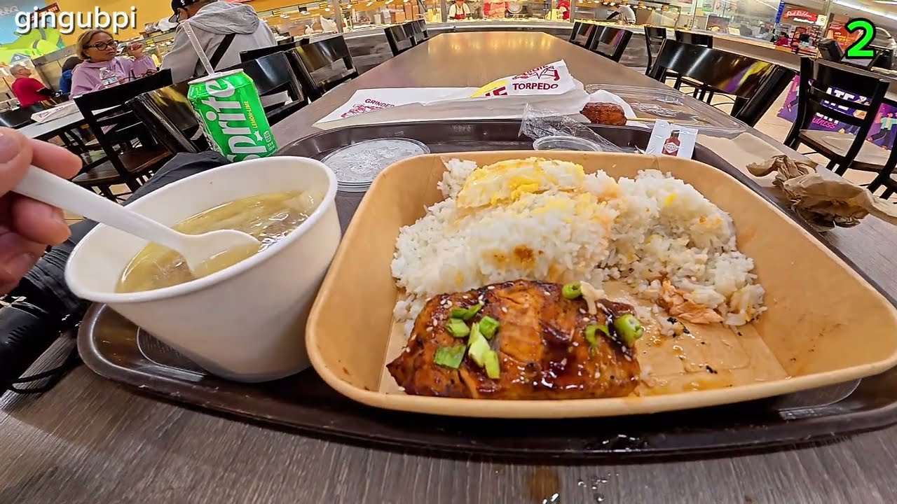 Street food variety and Grocery (Philippine) at one place in Central California / @gingubpi890