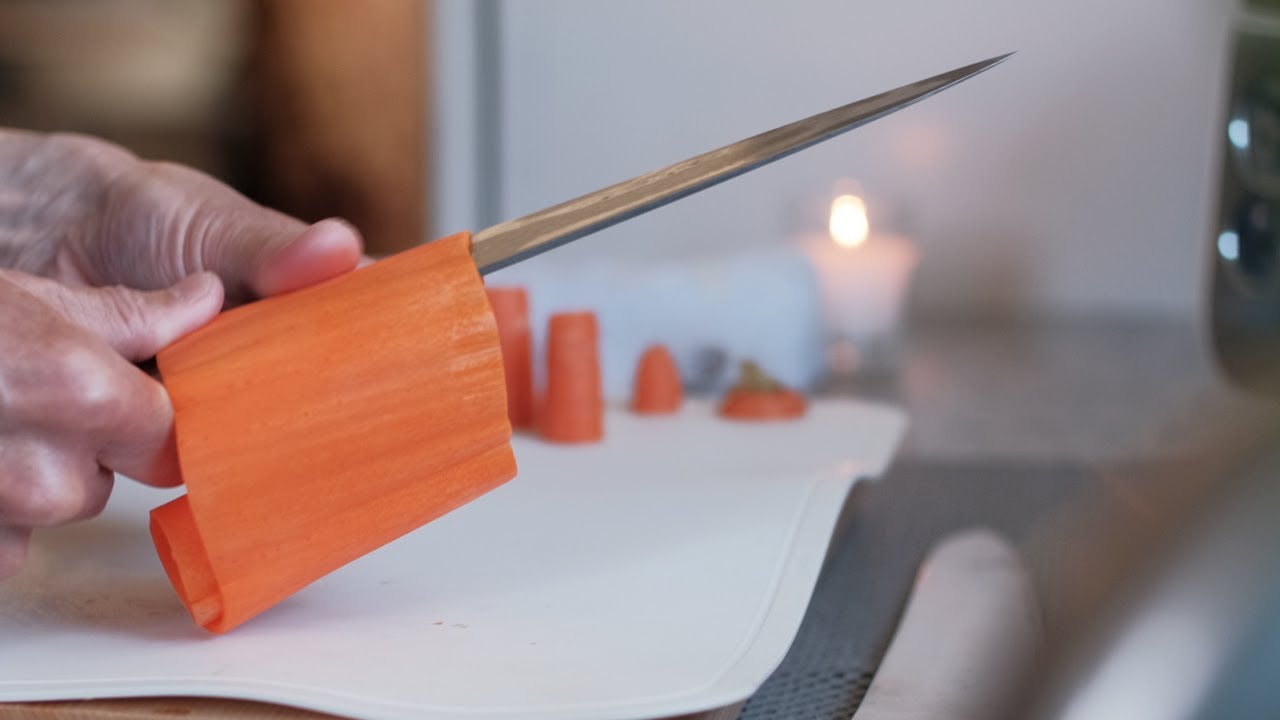 Carrot Katsuramuki with Sugimoto Slicer, Global Yanagiba, and mini tip “How NOT to cut yourself”