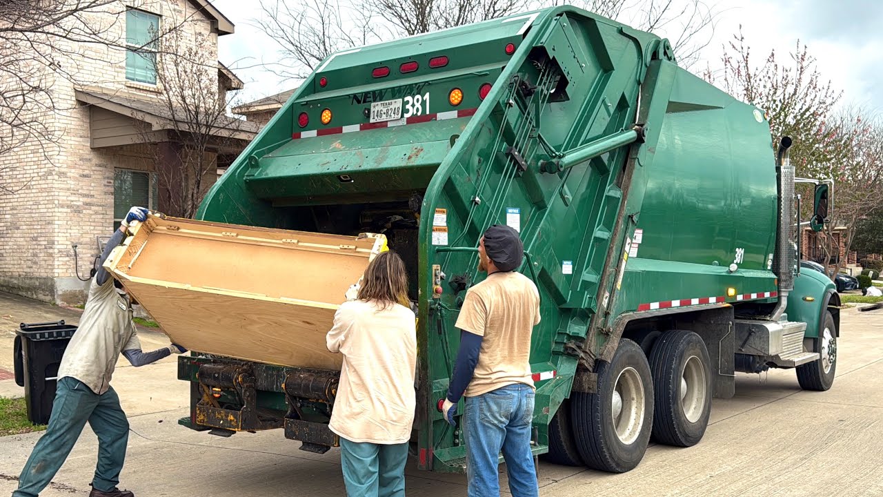 City of Mesquite Peterbilt New Way Rear Loader Garbage Truck