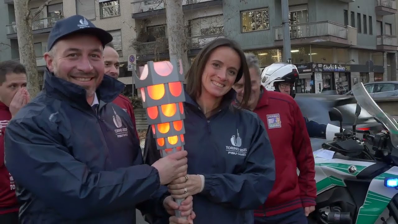 La fiaccola Guarini ha attraversato Torino