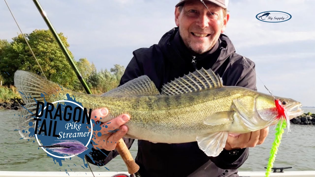 Fly Tying a Dragon Tail Pike Streamer