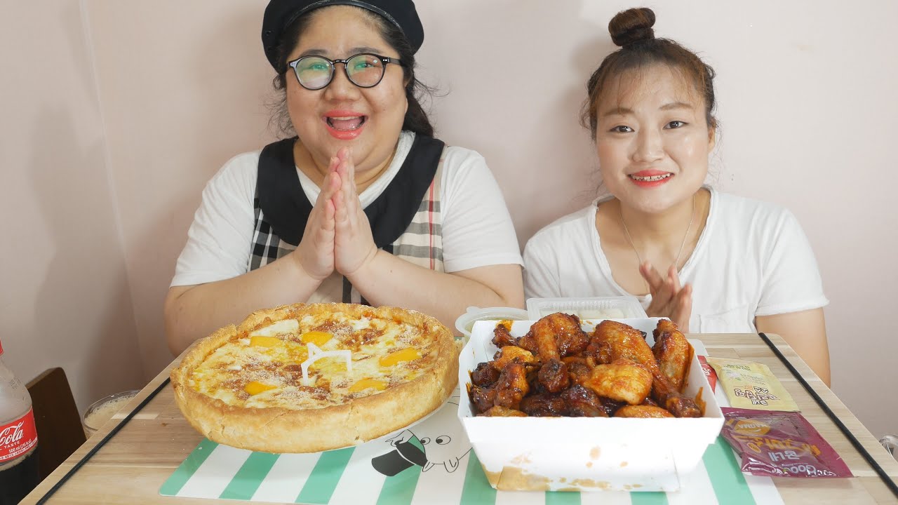 치즈가 넘쳐흐르는 꼬숩은 시카고피자와 매콤달달한 볼케이노 치킨 먹방! 굽네치킨 PIZZA&CHICKENㅣKorean Home FoodㅣMUKBANGㅣEATING SHOW